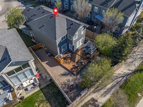 176 Chapalina Heights Se, Calgary, AB - Outdoor