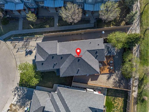 176 Chapalina Heights Se, Calgary, AB - Outdoor