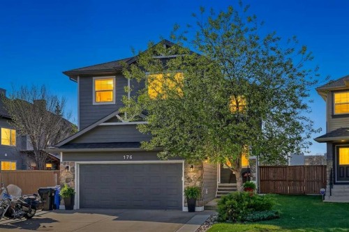 176 Chapalina Heights Se, Calgary, AB - Outdoor