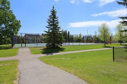 78 Hamptons Link Nw, Calgary, AB - Outdoor
