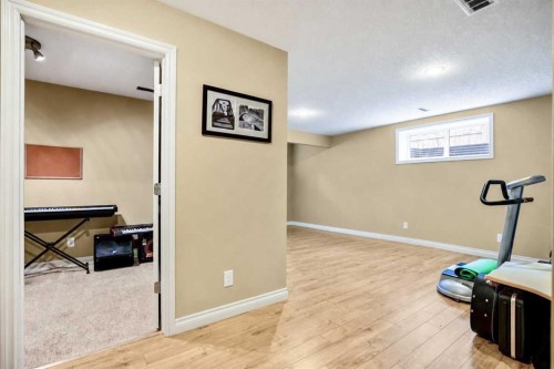 1503 Montgomery Place Se, High River, AB - Indoor