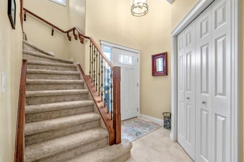 1503 Montgomery Place Se, High River, AB - Indoor Photo Showing Other Room