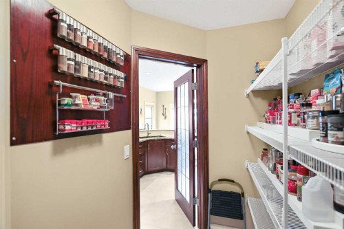 1503 Montgomery Place Se, High River, AB - Indoor Photo Showing Other Room