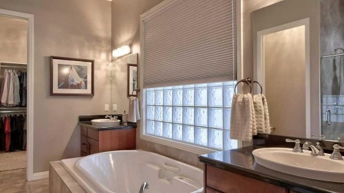 364 Chapala Point Se, Calgary, AB - Indoor With Storage