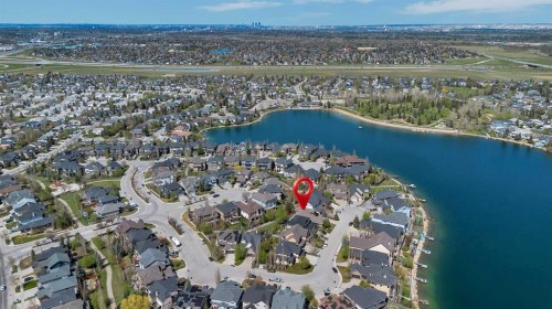 364 Chapala Point Se, Calgary, AB - Outdoor With Facade