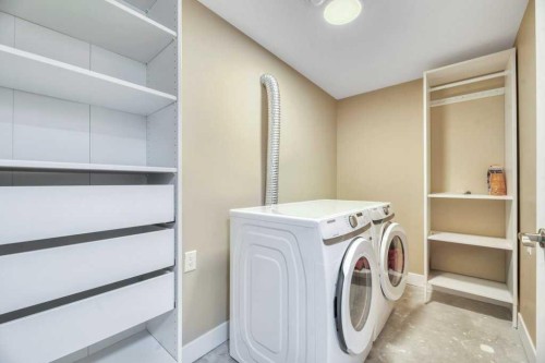 22 Kincora Heights Nw, Calgary, AB - Indoor Photo Showing Laundry Room