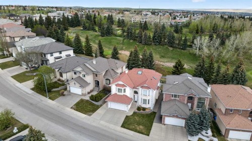 307 Hampstead Way Nw, Calgary, AB - Outdoor