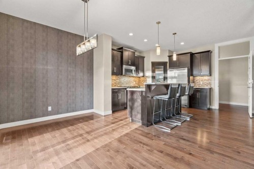 2306 Bayside Circle Sw, Airdrie, AB - Indoor Photo Showing Kitchen With Upgraded Kitchen