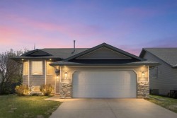 2 Madison Court Strathmore, AB T1P 1M5