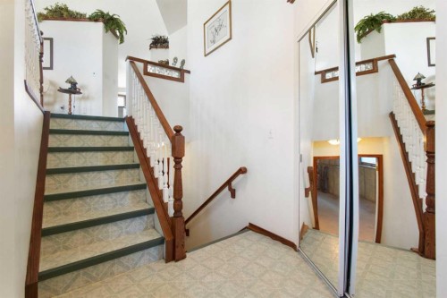 2 Madison Court, Strathmore, AB - Indoor Photo Showing Other Room