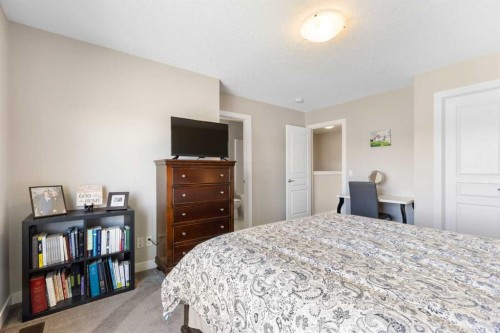 1334 Walden Drive Se, Calgary, AB - Indoor Photo Showing Bedroom