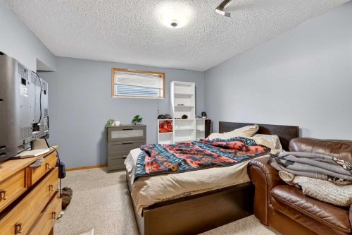 100 Tuscany Way Nw, Calgary, AB - Indoor Photo Showing Bedroom
