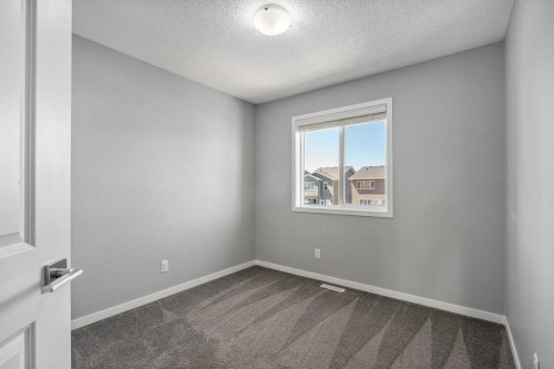 109 Dawson Drive, Chestermere, AB - Indoor Photo Showing Other Room
