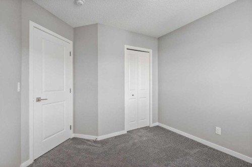 109 Dawson Drive, Chestermere, AB - Indoor Photo Showing Other Room