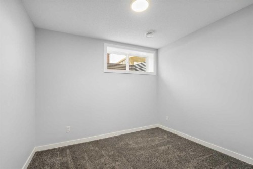 109 Dawson Drive, Chestermere, AB - Indoor Photo Showing Other Room
