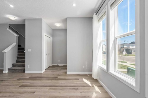 109 Dawson Drive, Chestermere, AB - Indoor Photo Showing Other Room