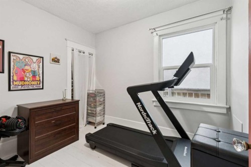 1305 20 Avenue Nw, Calgary, AB - Indoor