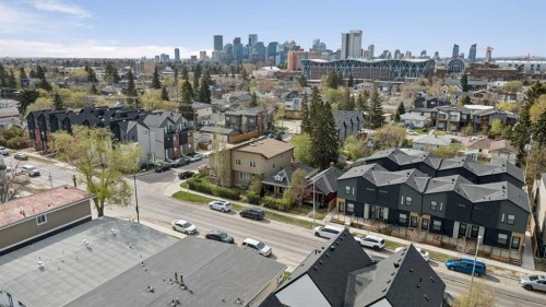 1305 20 Avenue Nw, Calgary, AB - Outdoor With View