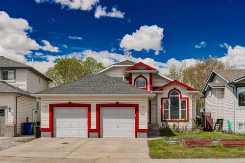 38 Canoe Circle Sw, Airdrie, AB - Outdoor With Facade