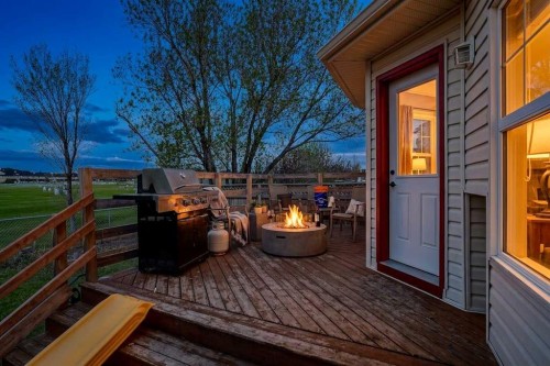 38 Canoe Circle Sw, Airdrie, AB - Outdoor With Exterior