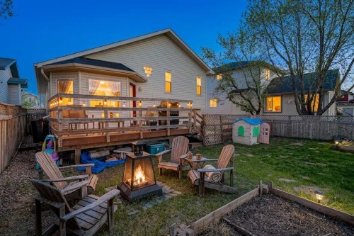 38 Canoe Circle Sw, Airdrie, AB - Outdoor With Deck Patio Veranda