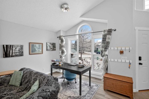 38 Canoe Circle Sw, Airdrie, AB - Indoor