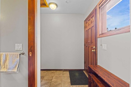 28 Ranchridge Way Nw, Calgary, AB - Indoor Photo Showing Other Room