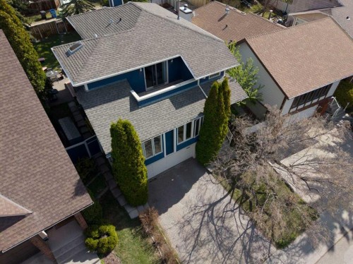 28 Ranchridge Way Nw, Calgary, AB - Outdoor With Exterior