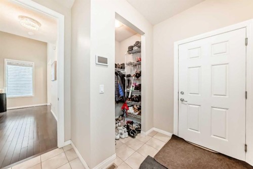 91 Nolanfield Crescent Nw, Calgary, AB - Indoor Photo Showing Other Room