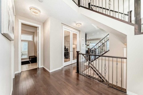 91 Nolanfield Crescent Nw, Calgary, AB - Indoor Photo Showing Other Room