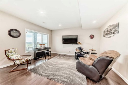 91 Nolanfield Crescent Nw, Calgary, AB - Indoor Photo Showing Living Room