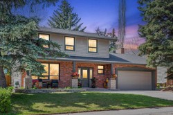 7316 Kananaskis Drive SW Calgary, AB T2V 2N2
