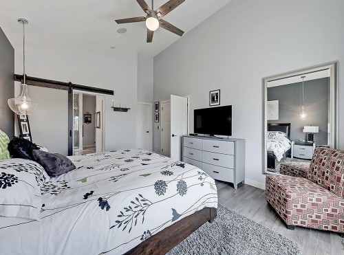 137 Westview Drive, Nanton, AB - Indoor Photo Showing Bedroom