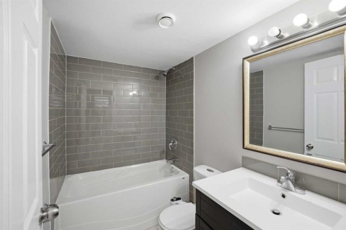 60 Redstone Grove Ne, Calgary, AB - Indoor Photo Showing Bathroom