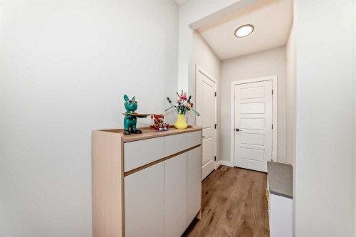 47 Amblefield Grove Nw, Calgary, AB - Indoor Photo Showing Other Room