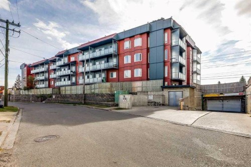 104-335 Garry Crescent Ne, Calgary, AB - Outdoor With Facade