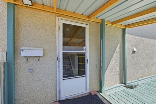54 Pennsburg Way Se, Calgary, AB 