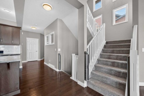 30 Evansborough View Nw, Calgary, AB - Indoor