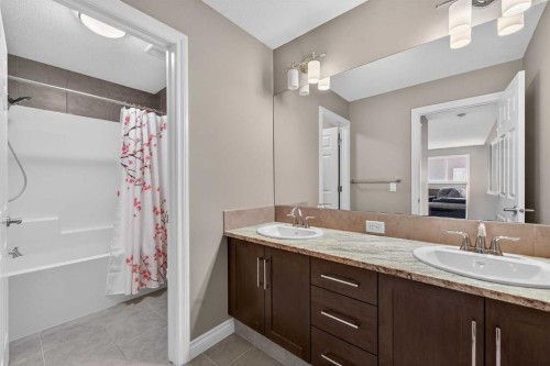 30 Evansborough View Nw, Calgary, AB - Indoor Photo Showing Bathroom