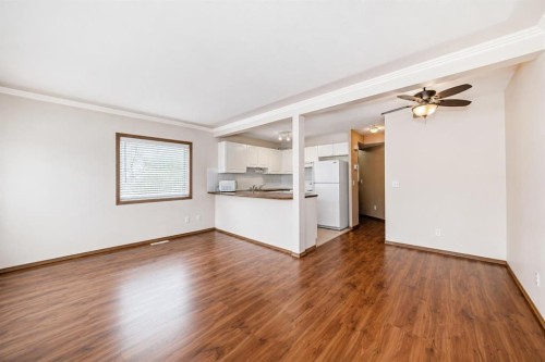 152 Country Hills Villas Nw, Calgary, AB - Indoor