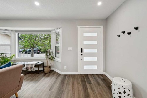7116 Hunterwood Road Nw, Calgary, AB - Indoor