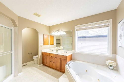 94 Kincora Gardens, Calgary, AB - Indoor Photo Showing Bathroom