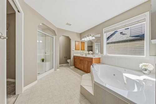 94 Kincora Gardens, Calgary, AB - Indoor Photo Showing Bathroom