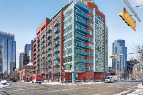 312-205 Riverfront Avenue SW Calgary, AB T2P 5K4