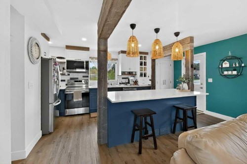 7704 23 Avenue, Coleman, AB - Indoor Photo Showing Kitchen