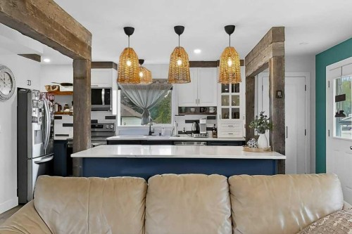 7704 23 Avenue, Coleman, AB - Indoor