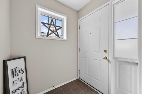 3106-7171 Coach Hill Road Sw, Calgary, AB - Indoor Photo Showing Other Room