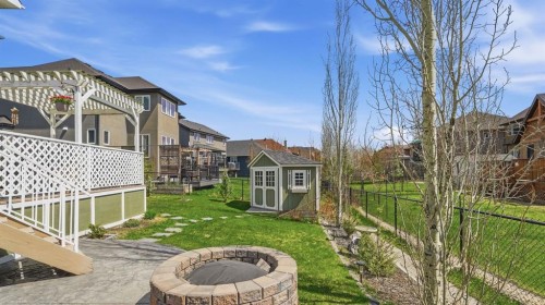 2 Ranchers Green, Okotoks, AB - Outdoor