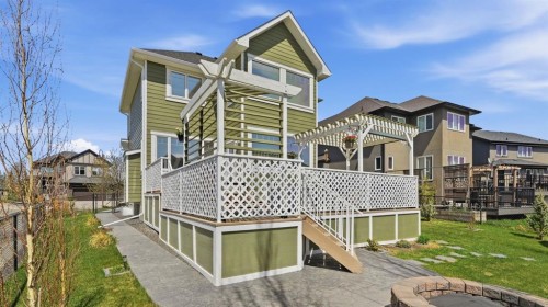 2 Ranchers Green, Okotoks, AB - Outdoor