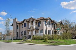 4538 Montgomery Avenue NW Calgary, AB T3B 0K9